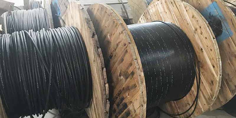 cáp quang luồn cống cap-quang-luon-cong