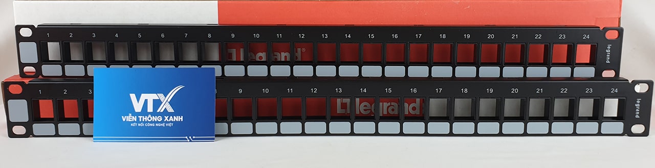 Patch Panel Legrand banner